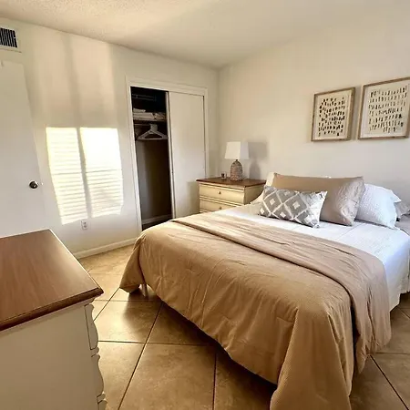 Renovated Cozy Apartment In North Naples Extérieur photo